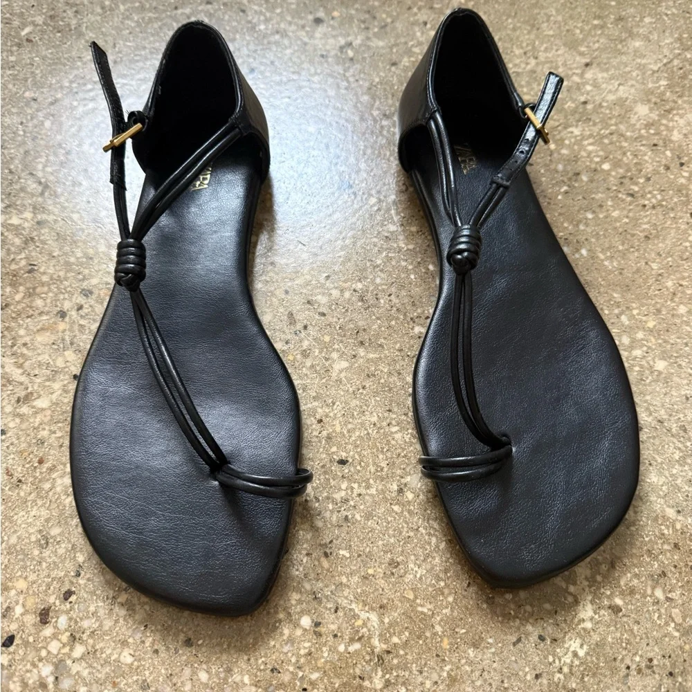 Zara black knot toe loop sandal - 37 - Picture 2 of 2